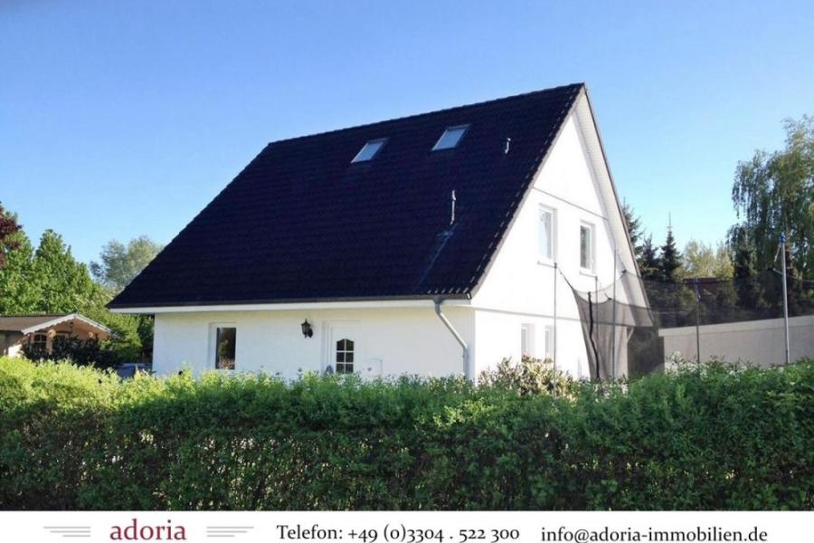 Gepflegtes EFH in Wohnsiedlung mit tollem Garten und Doppelgarage - Vehlefanz