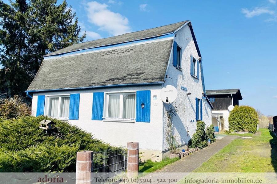 * Sanierungsobjekt * Grundstück mit Wohnhaus und Nebengebäuden in Seenähe