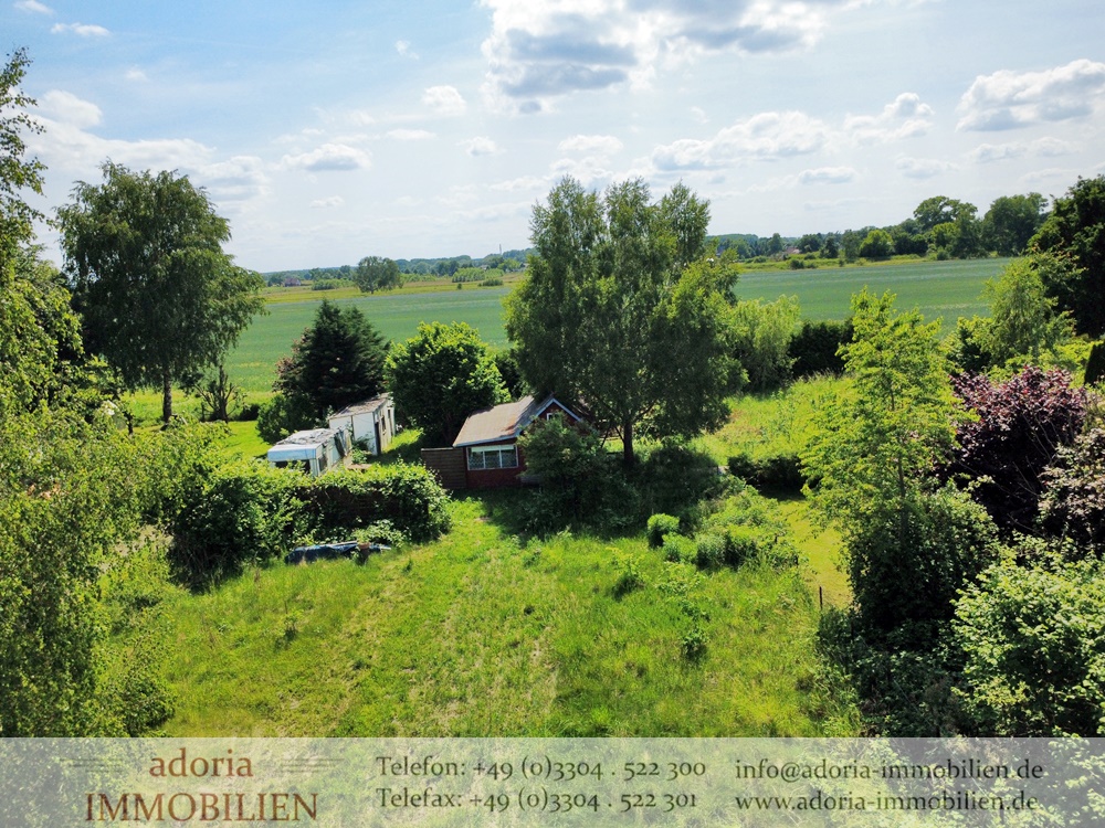 NUR EIN TRAUM? Großes Wochenendgrundstück mit altem Gartenhäuschen in herrlicher Lage auf dem Land